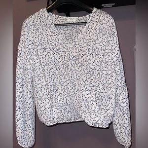 Sienna Sky, Large, White with Blue Florals